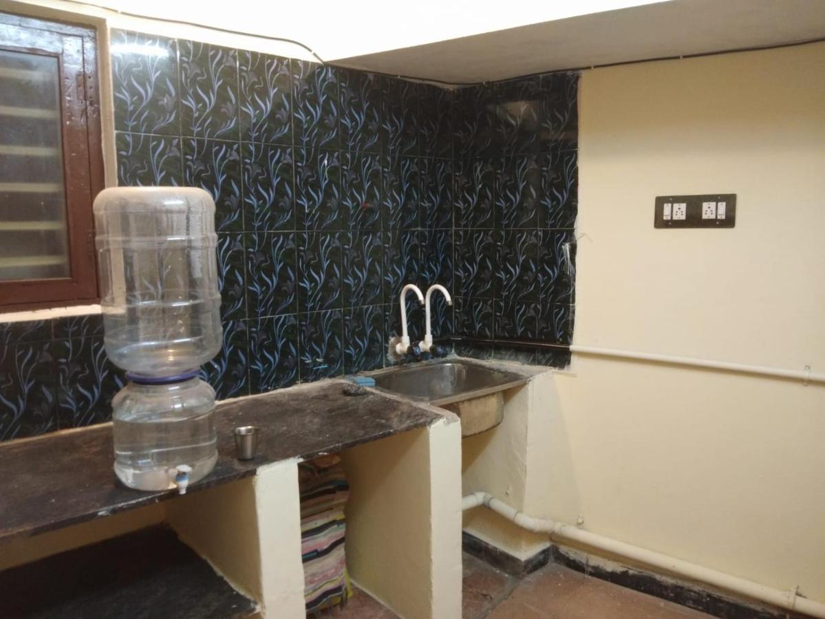 Nks Homestay Puducherry Eksteriør billede