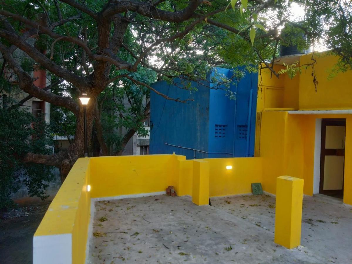 Nks Homestay Puducherry Eksteriør billede
