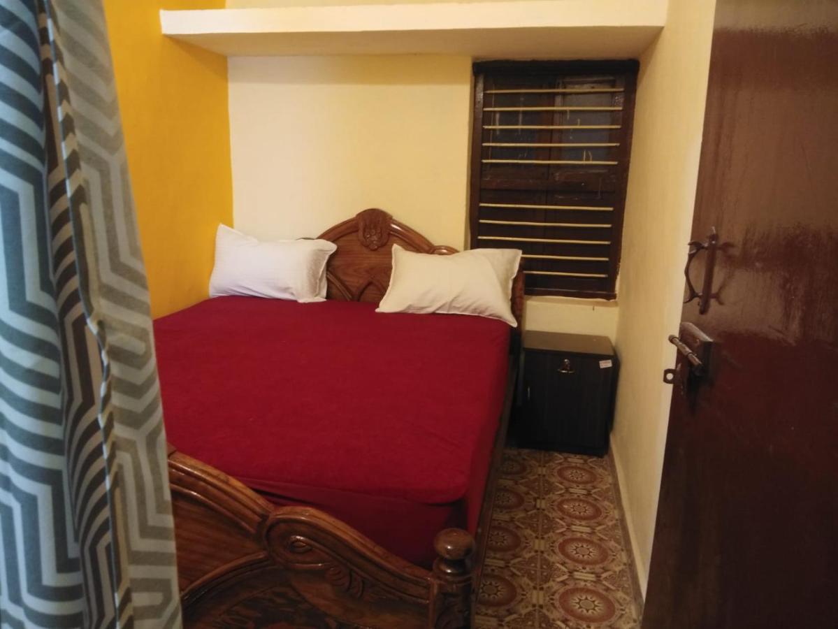 Nks Homestay Puducherry Eksteriør billede