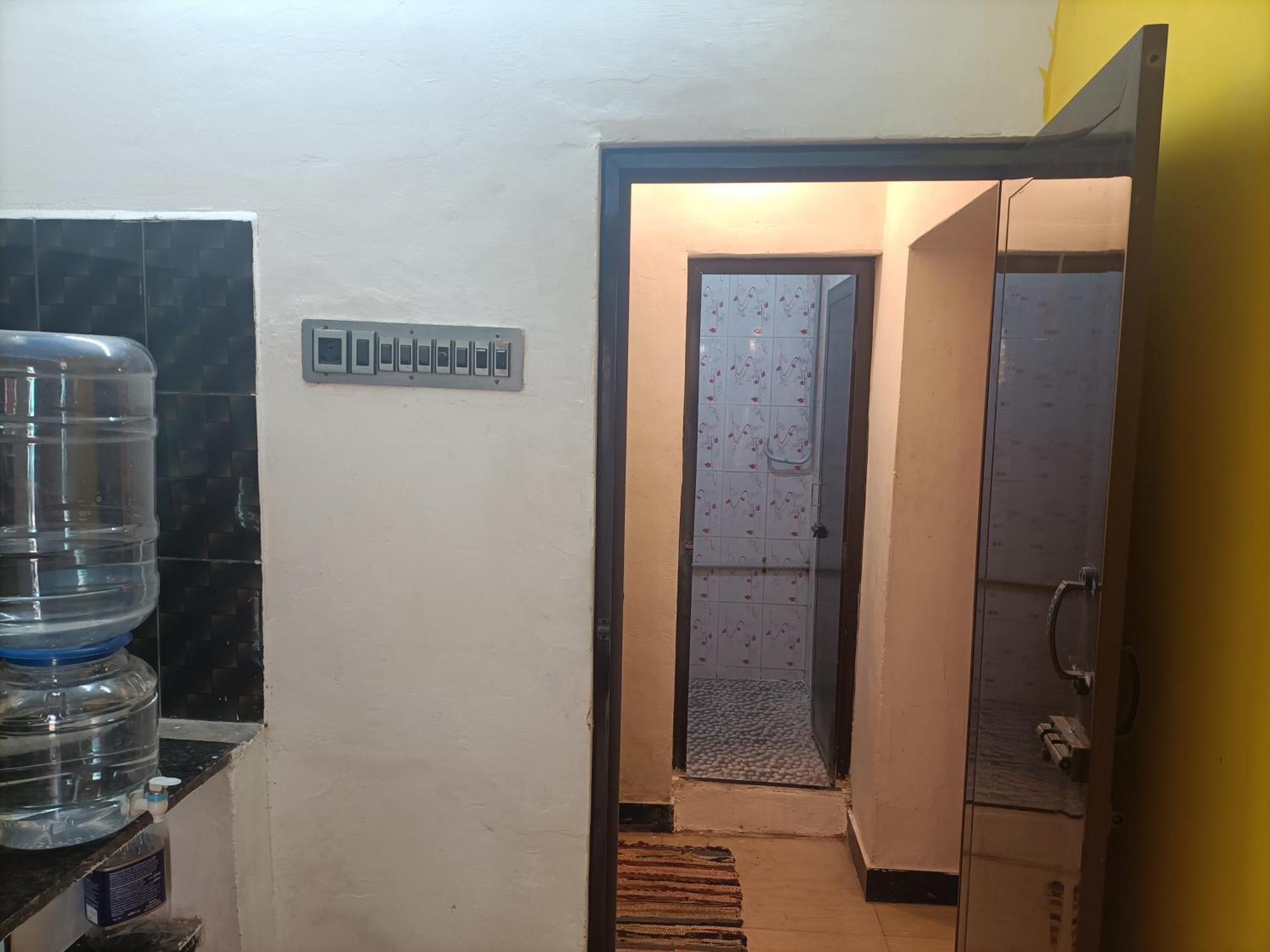 Nks Homestay Puducherry Eksteriør billede