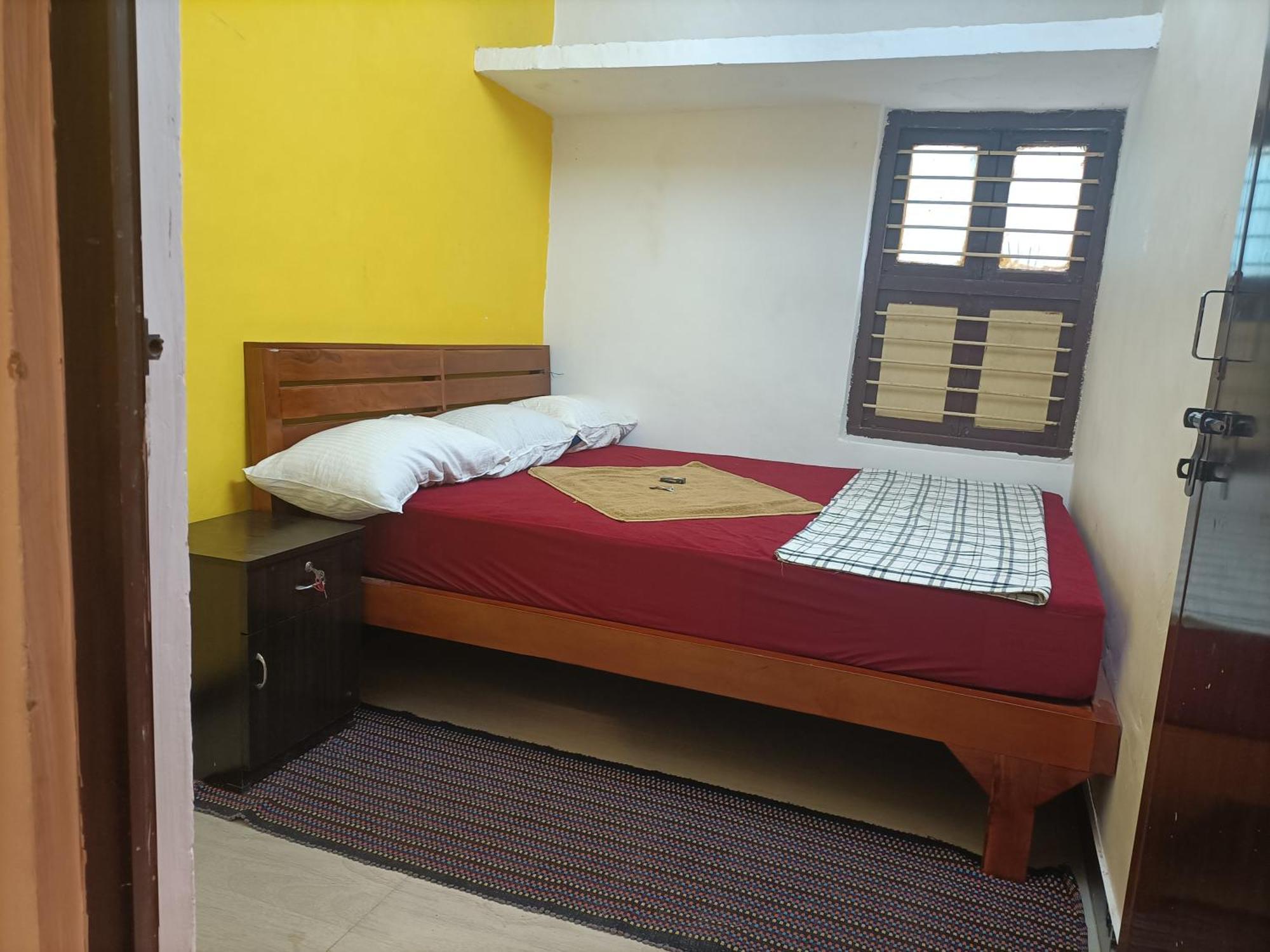 Nks Homestay Puducherry Eksteriør billede